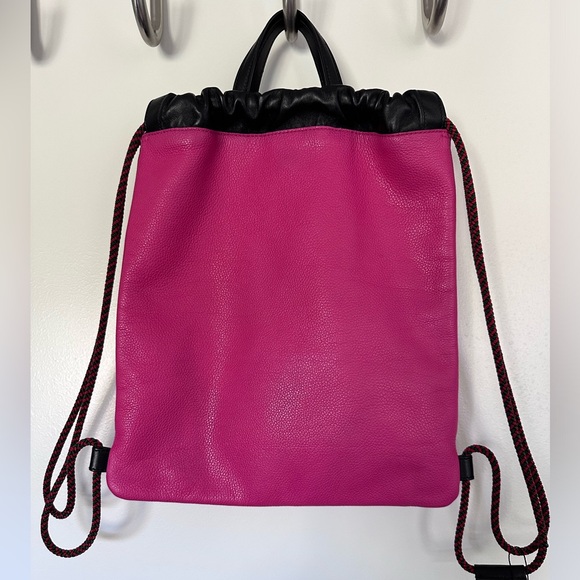 Gucci Backpack - Picture 4 of 11